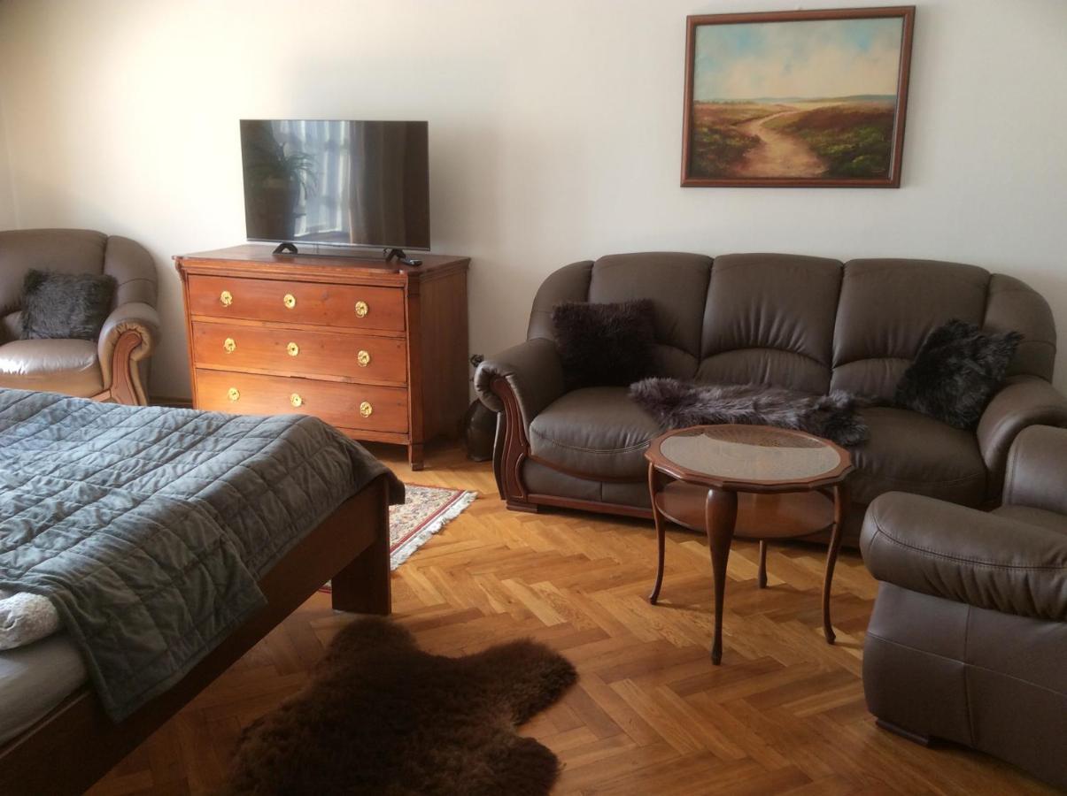 Apartments Dlouha 93 Czeski Krumlow Zewnętrze zdjęcie